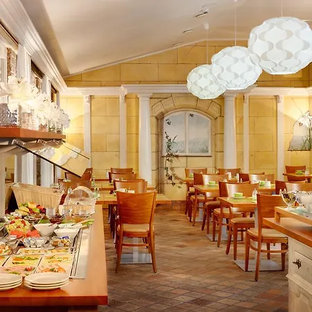 Brennerscher Hof ホテル